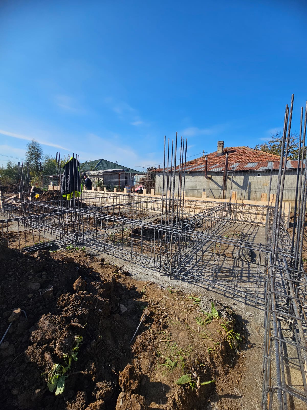 Structură & acoperiș